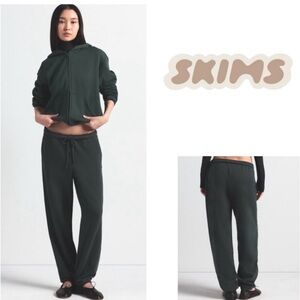 Skims Spruce Green Women’s Hoodie & Wide leg pants SET NWT
